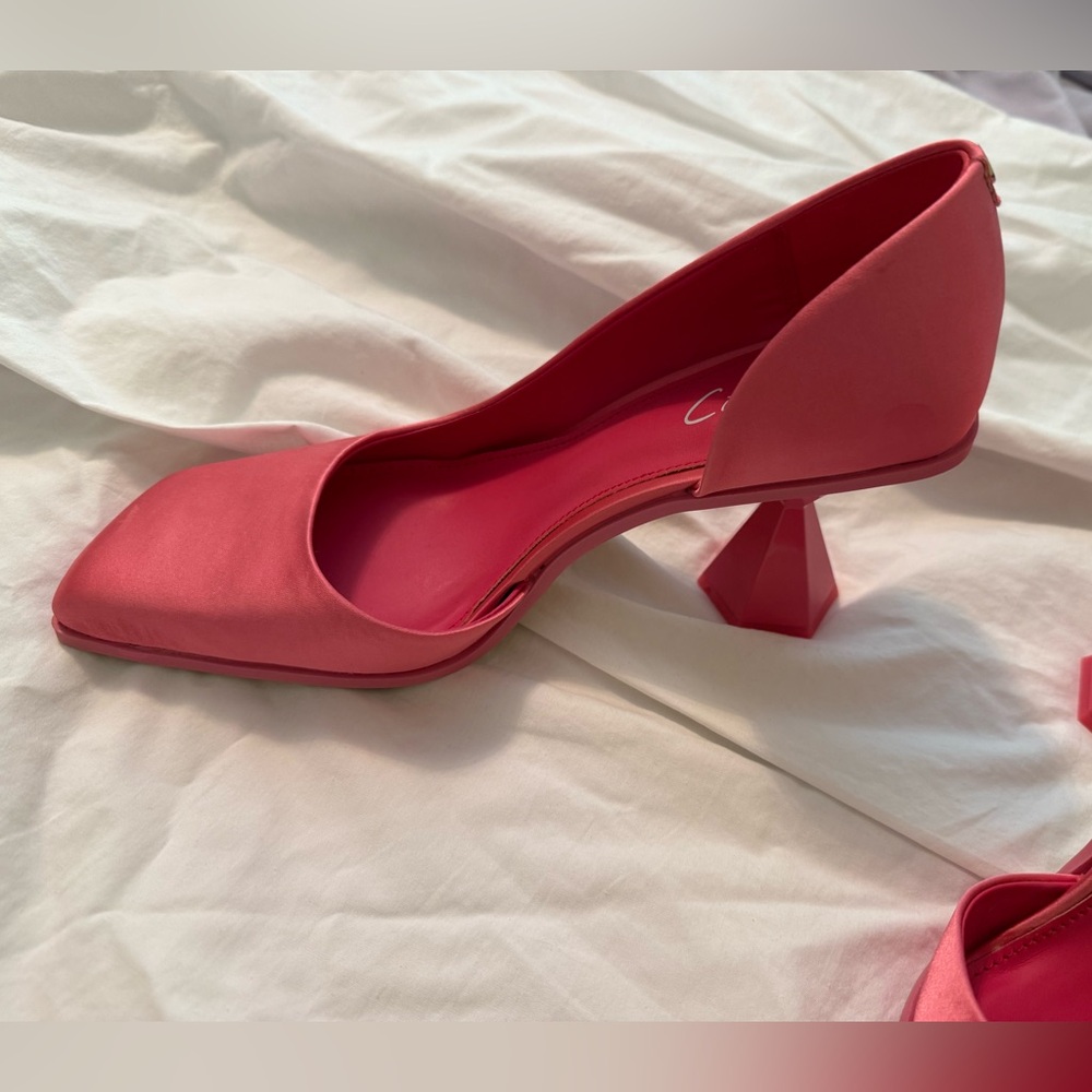 Circus by Sam Edelman Pink Geometric Heels